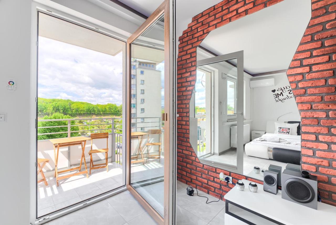 Apartment Good Day Apartments- Private Parking New Town *