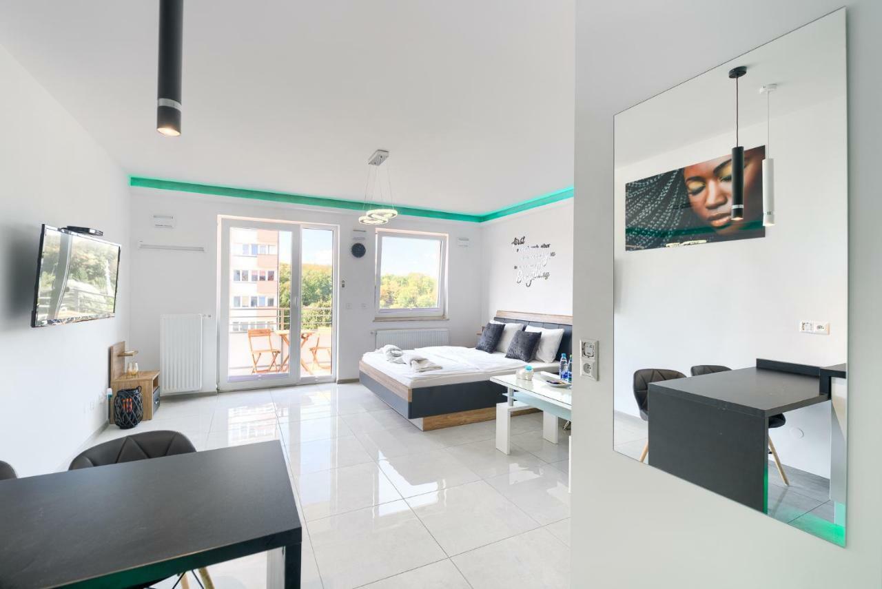 Good Day Apartments- Private Parking New Town Szczecin